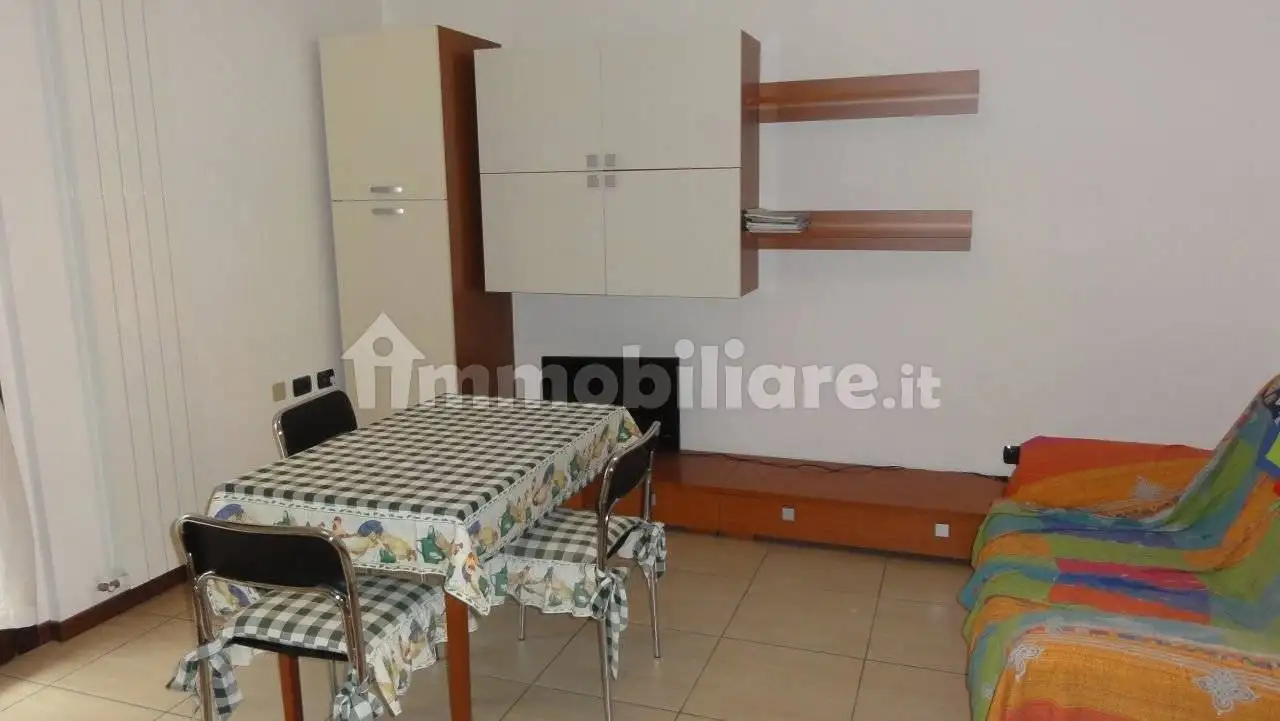 Appartamento in affitto a Novara