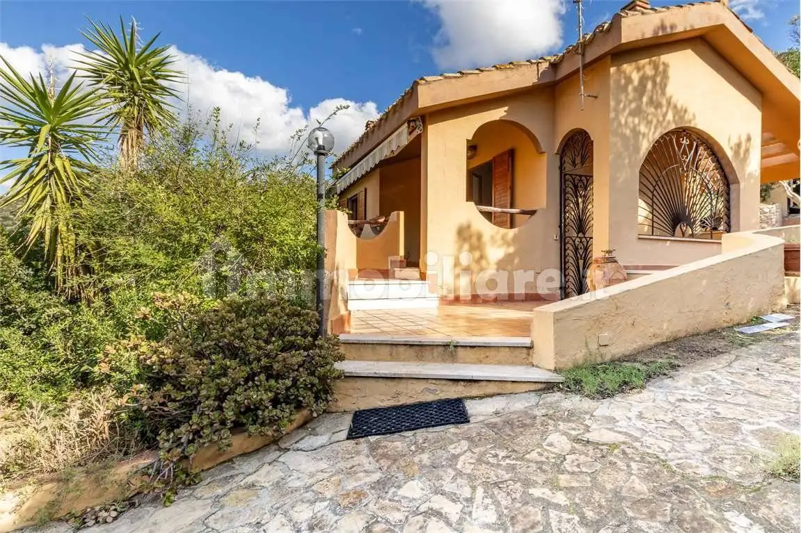 Villa in vendita a Sinnai