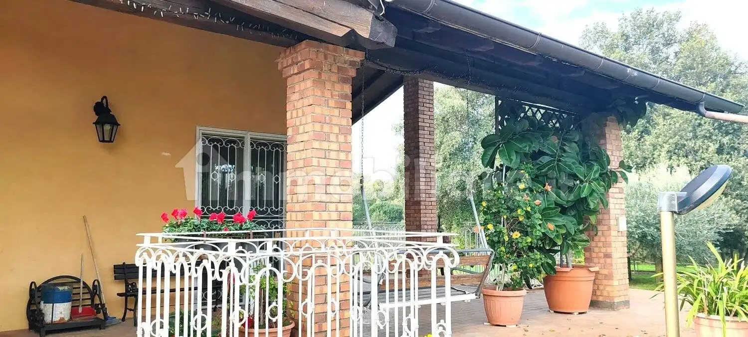 Villa unifamiliare Strada Capograssa, Borgo San Michele, Latina - foto 4