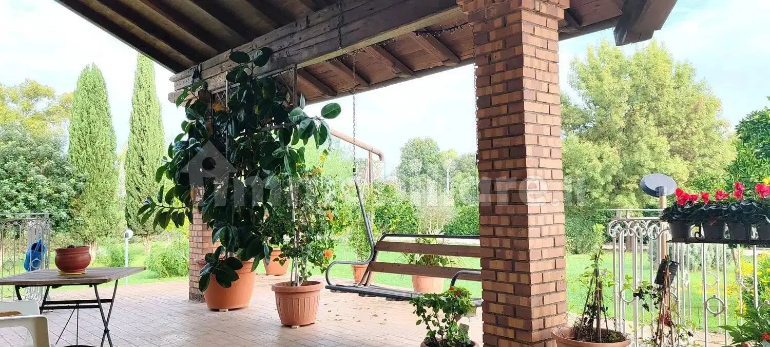 Villa unifamiliare Strada Capograssa, Borgo San Michele, Latina - foto 5