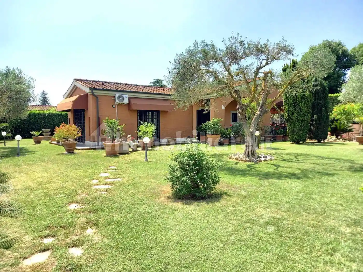 Villa unifamiliare via mario mattoli, Vallerano, Roma - foto 2