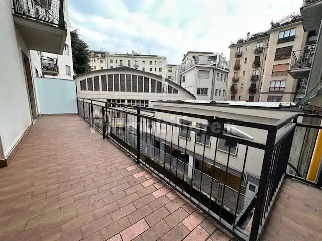 Appartamento in vendita a Como