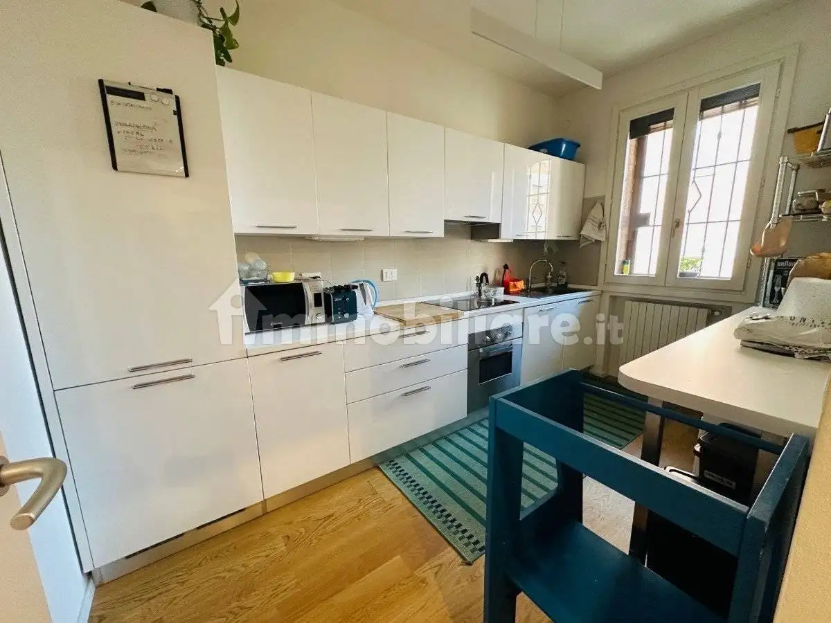 Trilocale via Antonio Urceo Codro 14, Ospedale - Villaggio Manenti, Reggio Emilia - foto 4