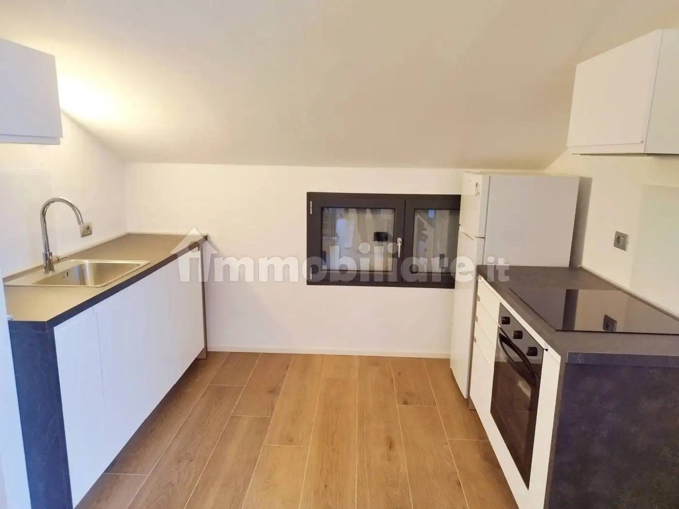 Monolocale via Giacomo Puccini 24, Volturno, Assisi, San Mauro, Lissone - foto 2