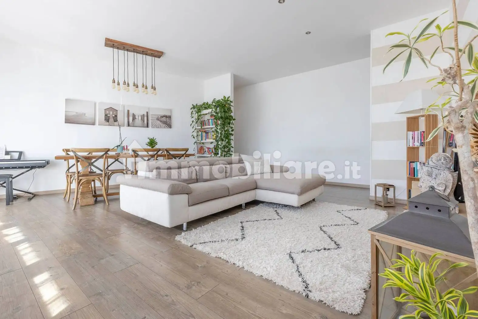 Appartamento in vendita a Venegono Superiore