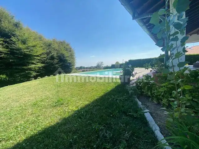 Villa unifamiliare, buono stato, 450 m², Cermenate - foto 3