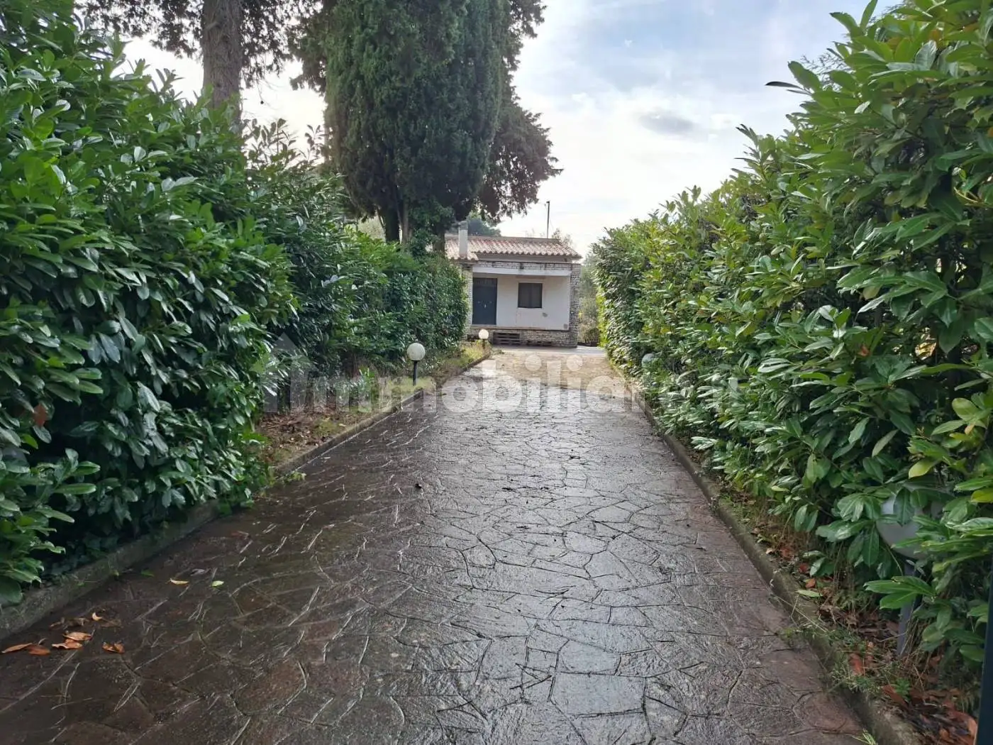 Villa in vendita a Genzano di Roma