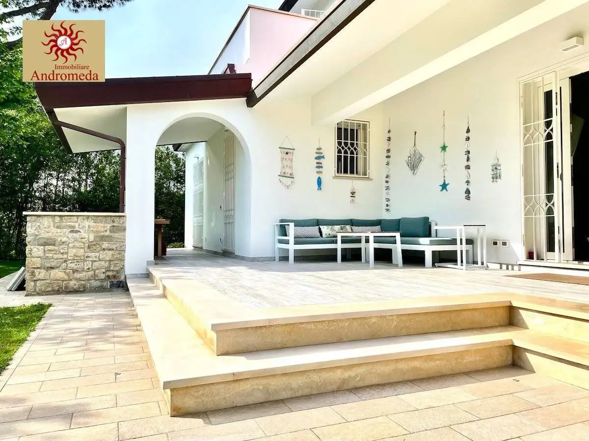 Villa unifamiliare via Lorenzo Viani, Centro, Forte dei Marmi - foto 2