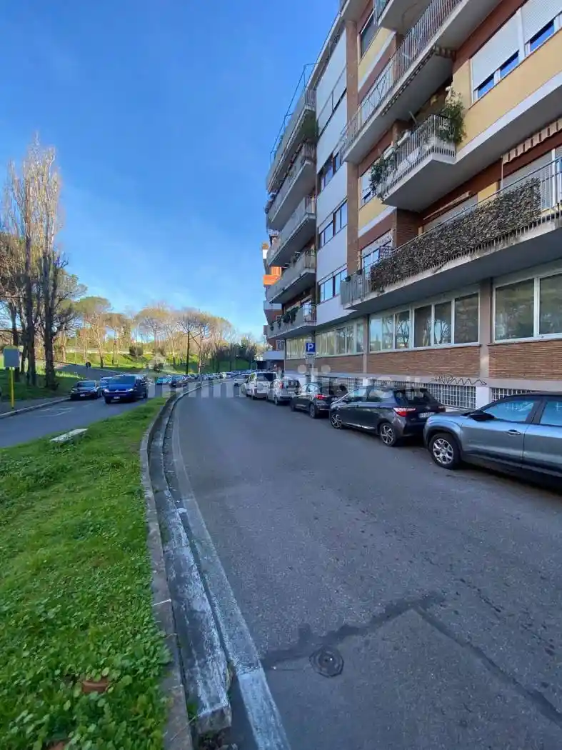 Quadrilocale via Alessandro Vessella 31, Africano - Villa Chigi, Roma - foto 2