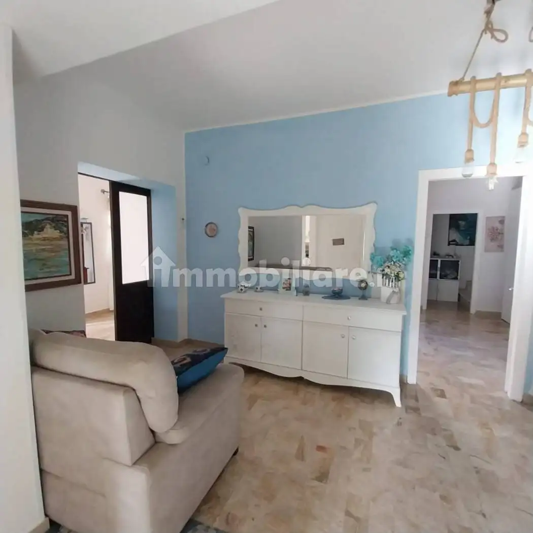 Quadrilocale via Elisabetta Noto 45, Centro, Amantea - foto 4