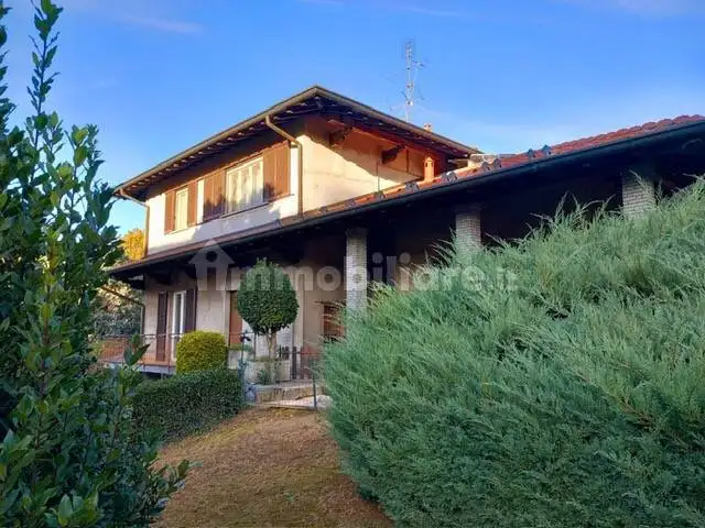 Villa unifamiliare, buono stato, 390 m², Cermenate - foto 2