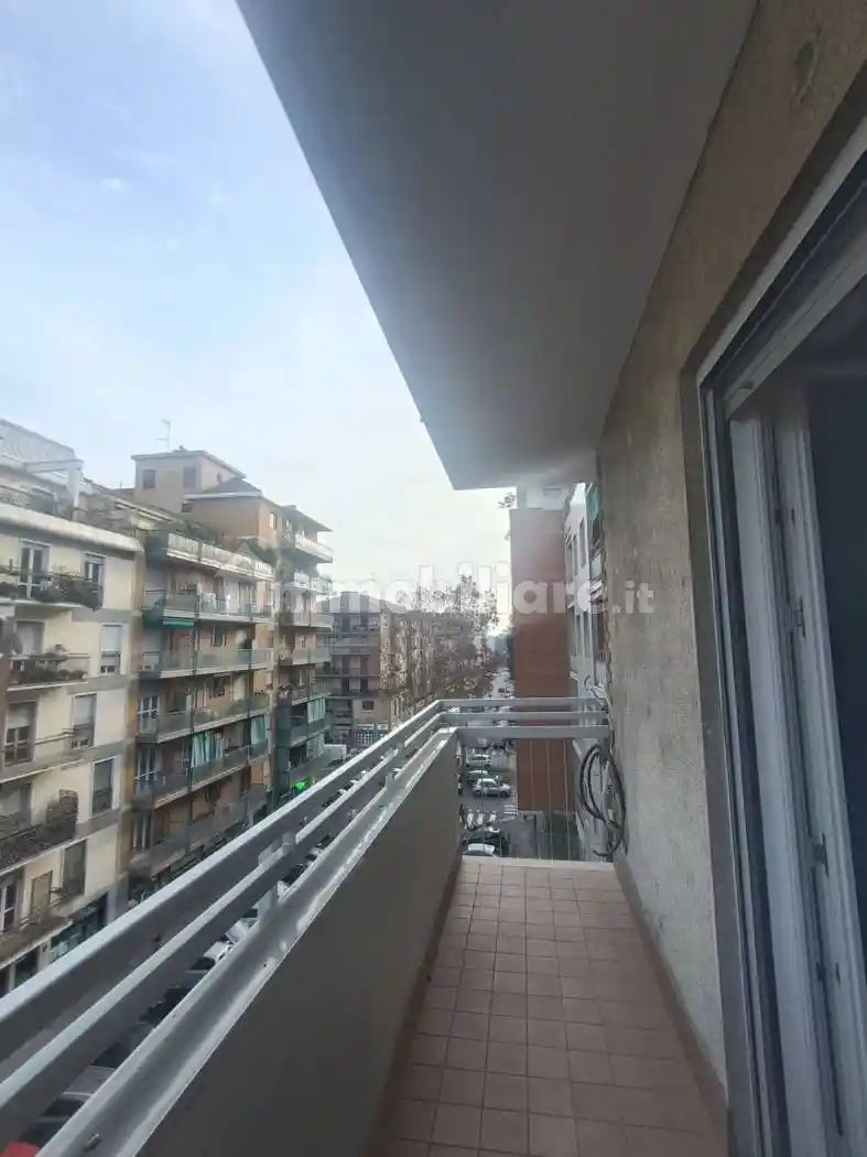 Bilocale via dei Fiordalisi 3, Lorenteggio, Milano - foto 4