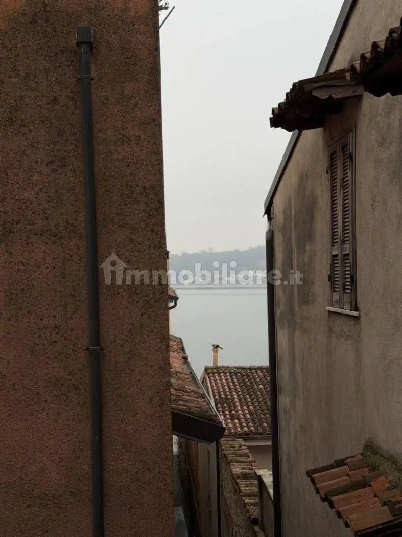 Casa indipendente in vendita a Salò