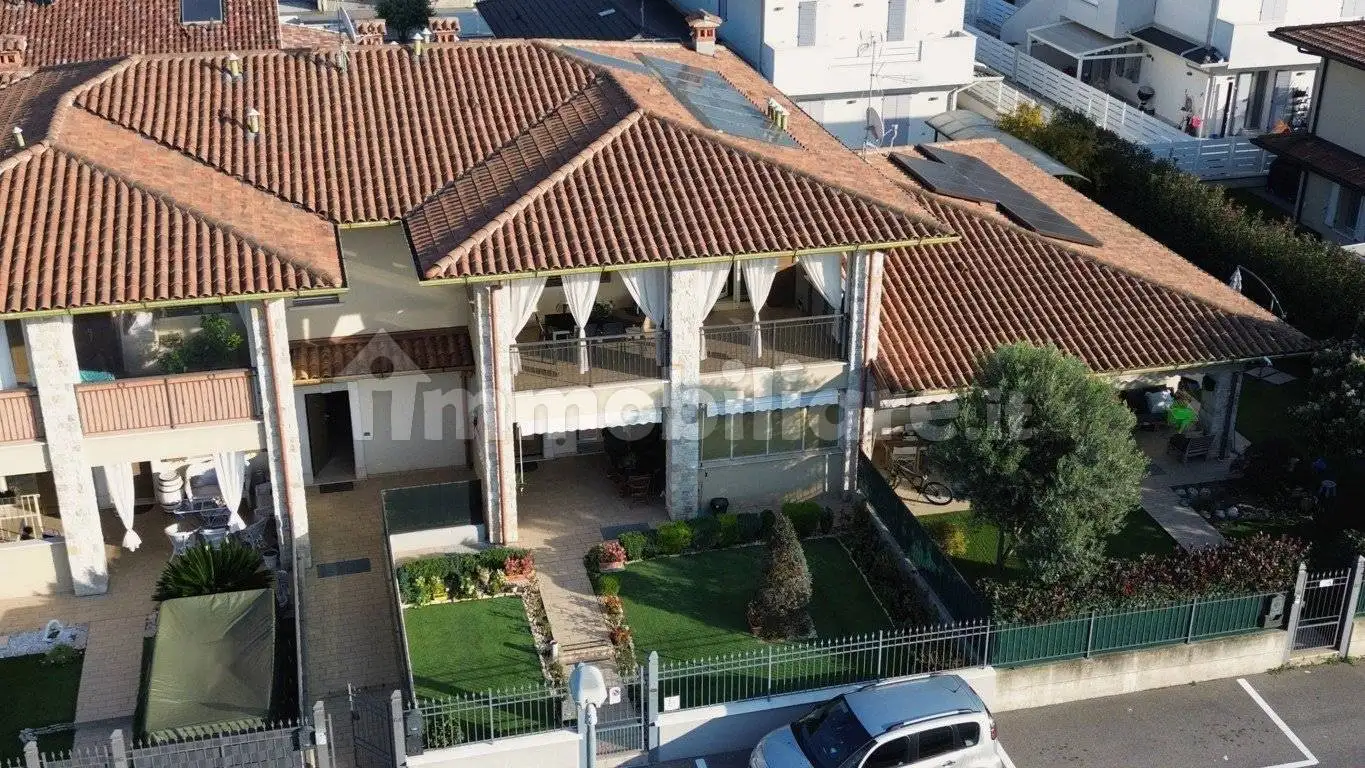 Trilocale ottimo stato, primo piano, Castrezzato - foto 2