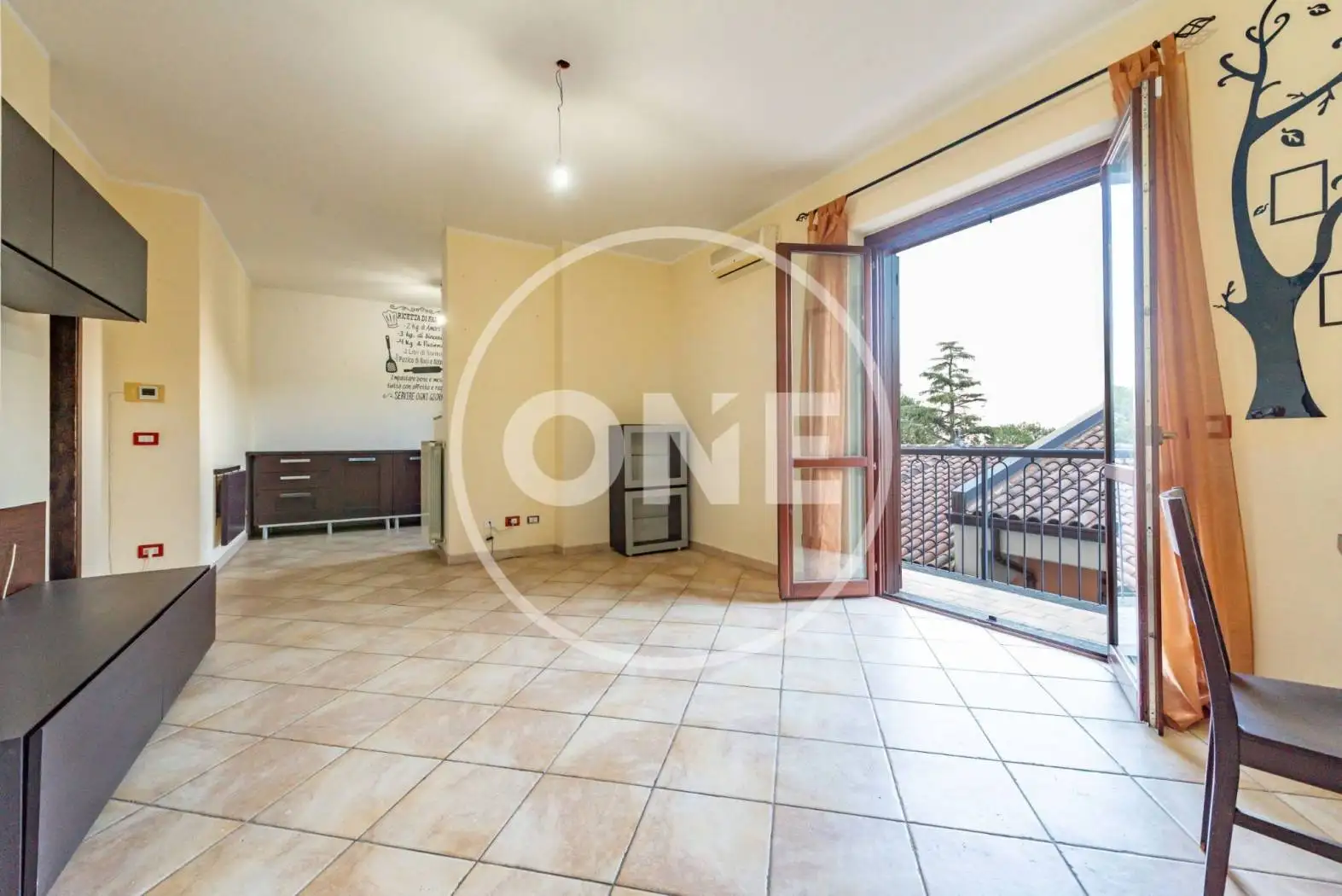 Appartamento in vendita a Colonna