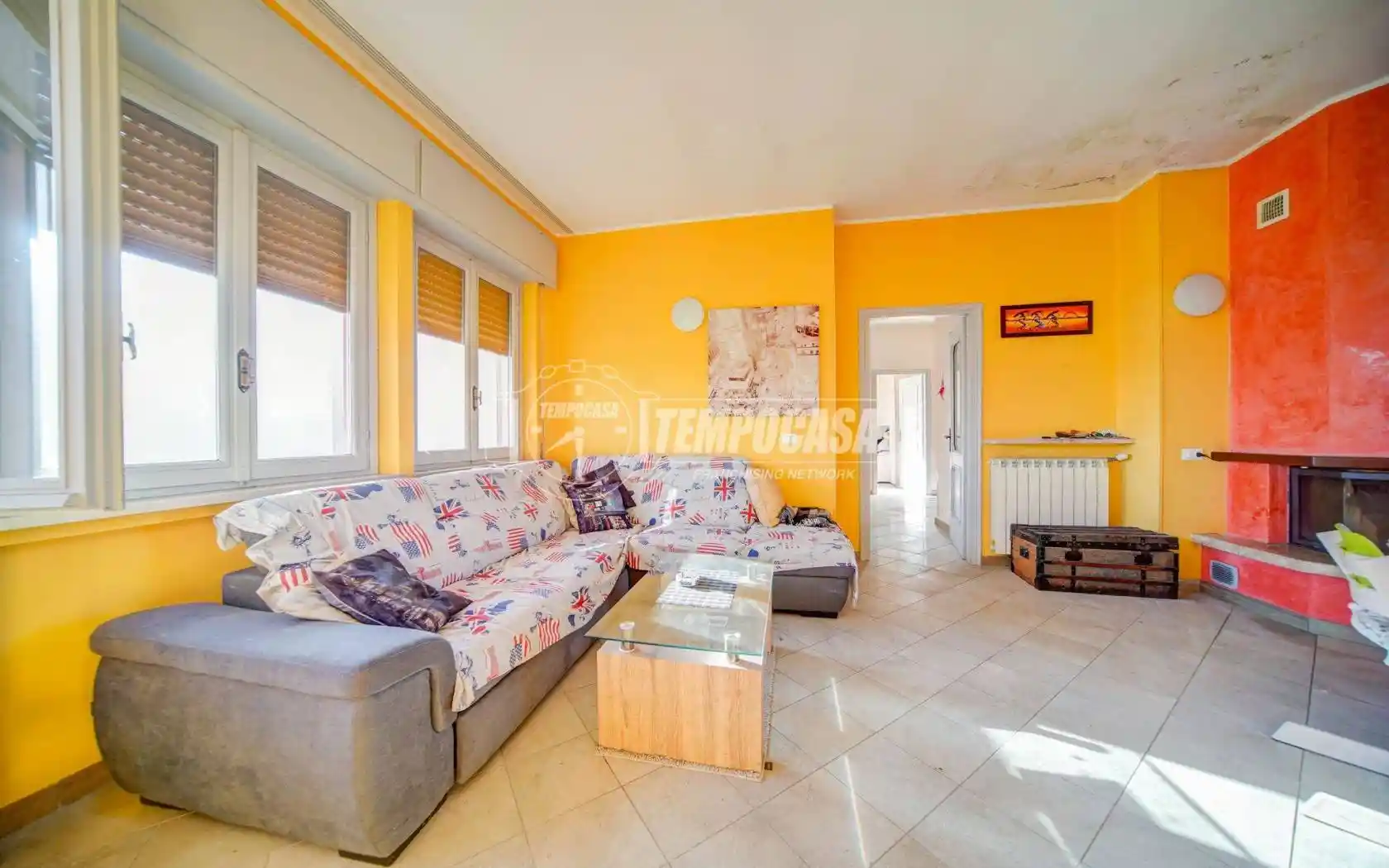 Terratetto unifamiliare via Don Lorenzo Milani 12, Centro, Biandronno - foto 3