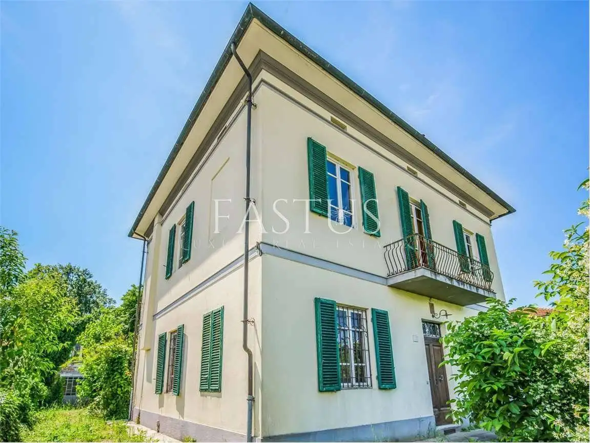 Villa in vendita a Capannori