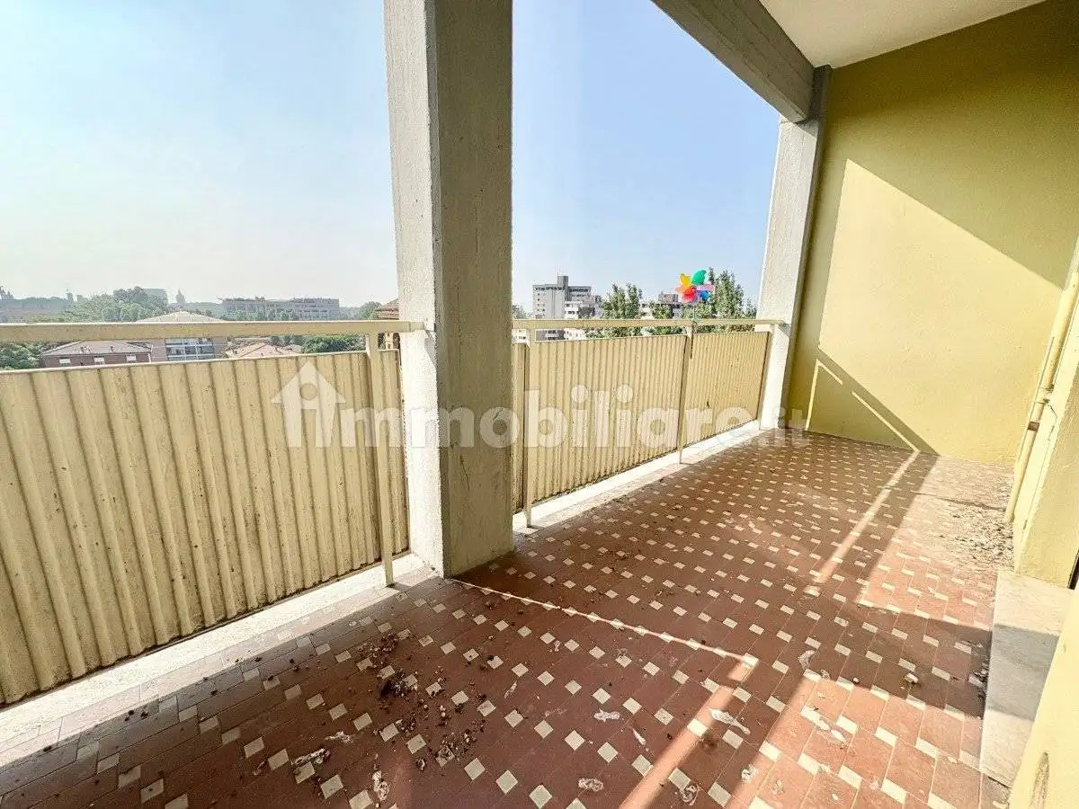 Trilocale via Emilia Ospizio, Ospizio - San Maurizio, Reggio Emilia - foto 3