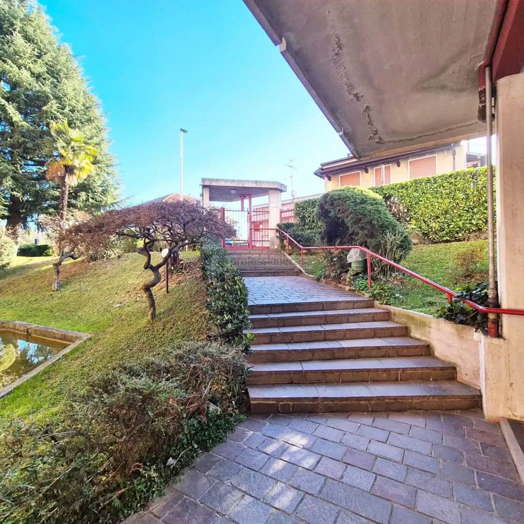 Quadrilocale via Giovanni Brambilla 7, Desio - foto 3