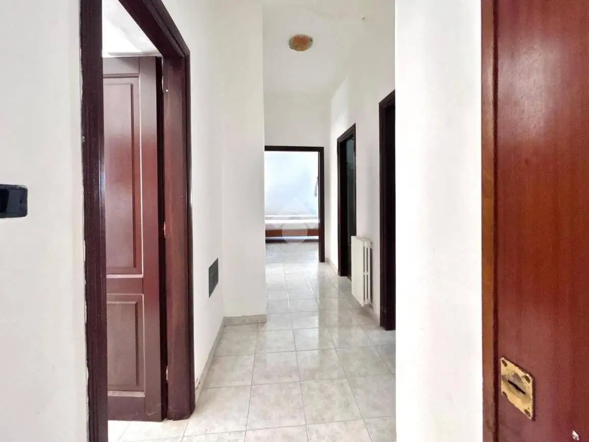 Appartamento via XXIV Maggio 3, Centro, Cosenza - foto 2