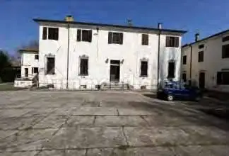 Appartamento in asta a Roncoferraro