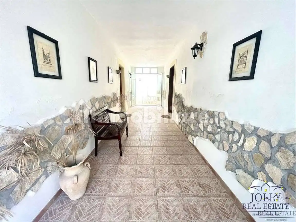 Casa indipendente in vendita a Siracusa