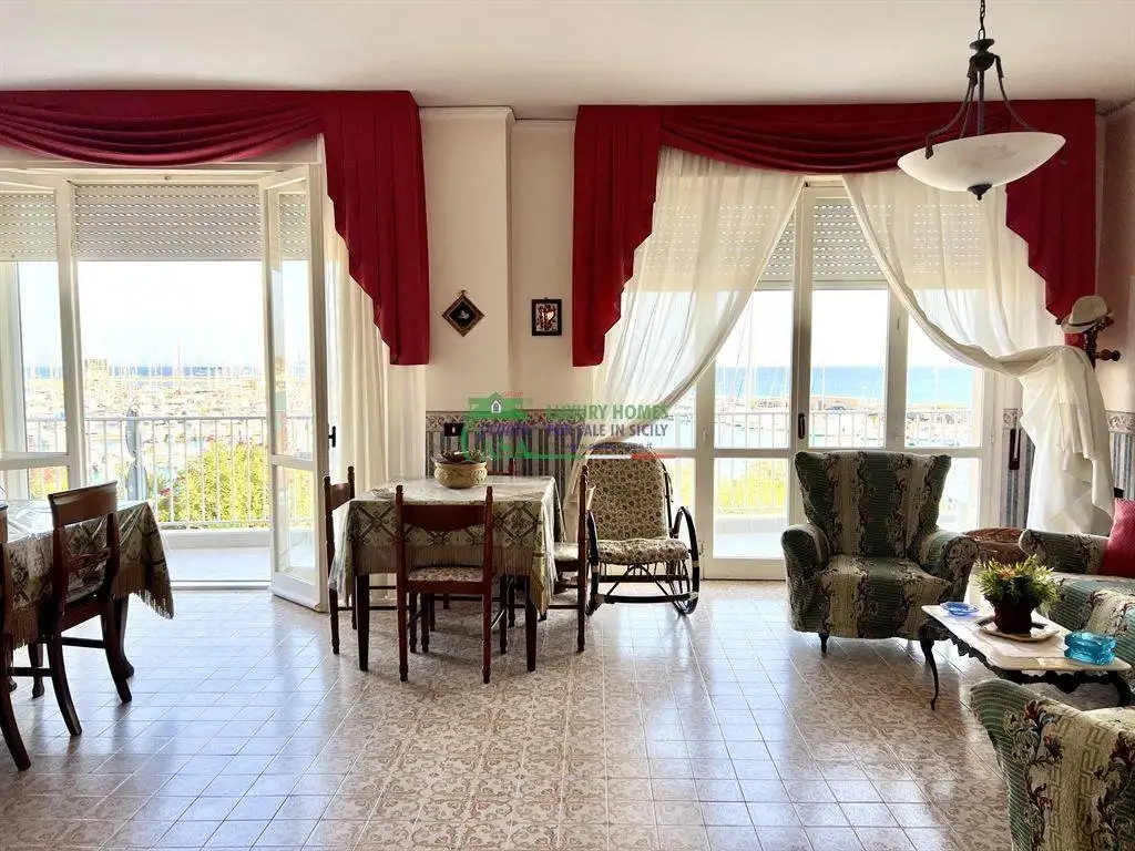 Quadrilocale lungomare cavalier bisani, Marina di Ragusa Centro, Ragusa - foto 3