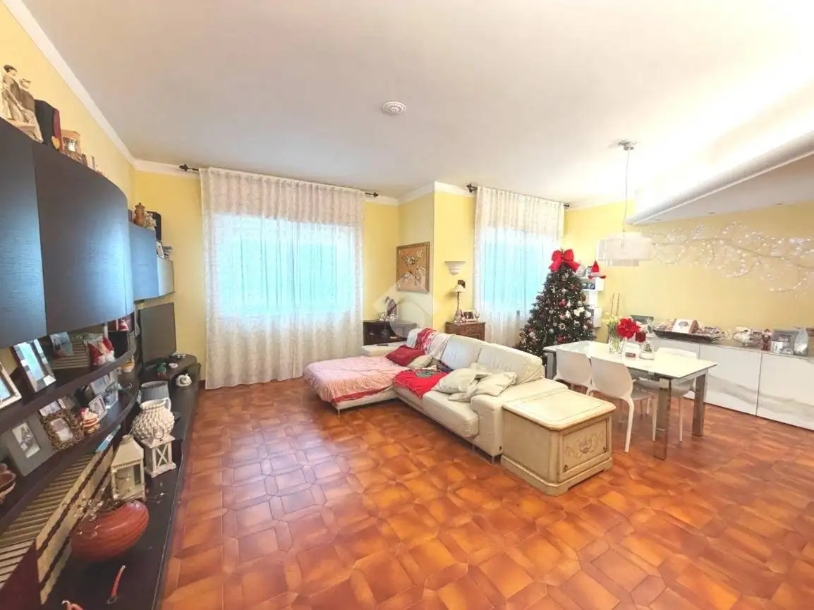 Appartamento in vendita a Serra Riccò