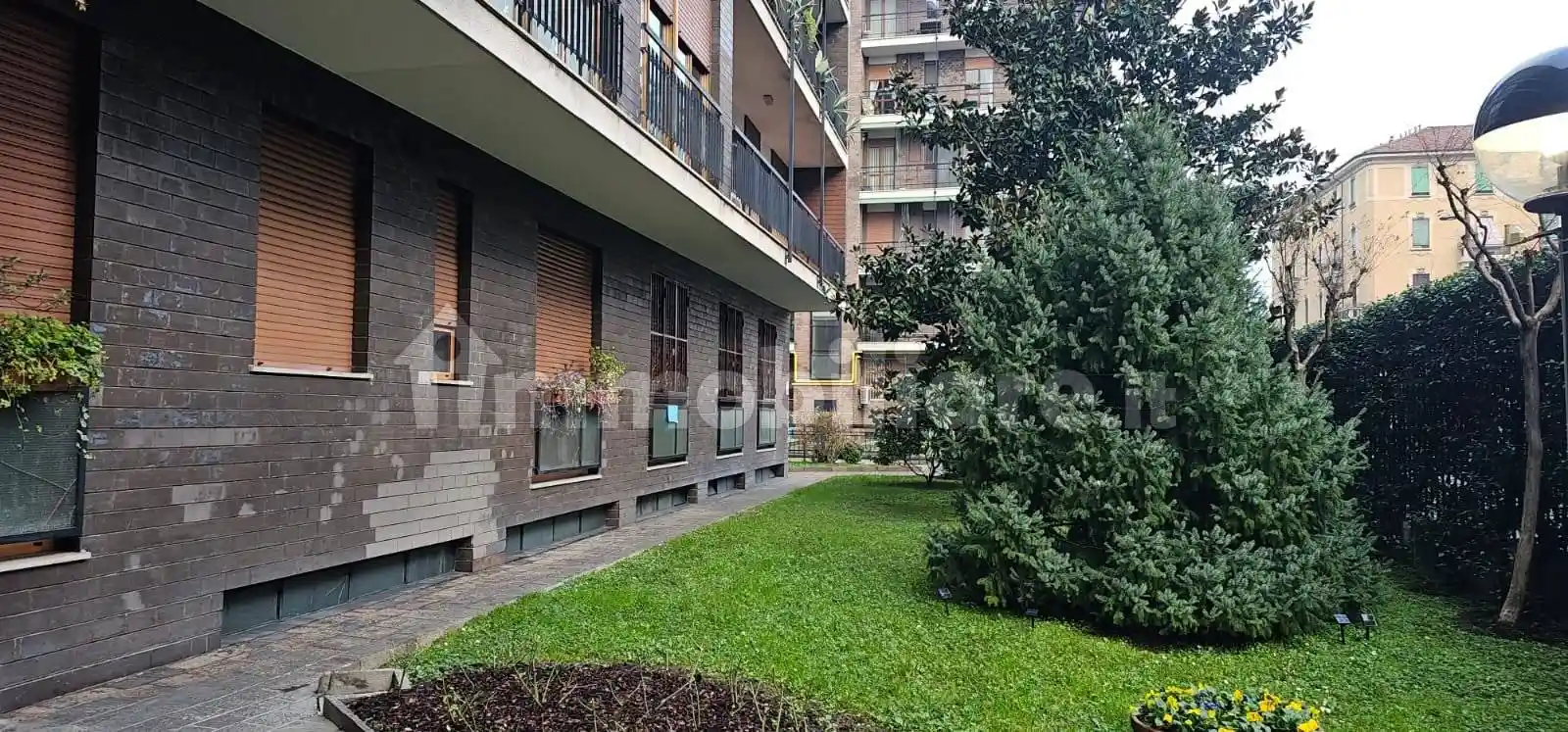 Quadrilocale via Lario 25, Zara, Milano - foto 5