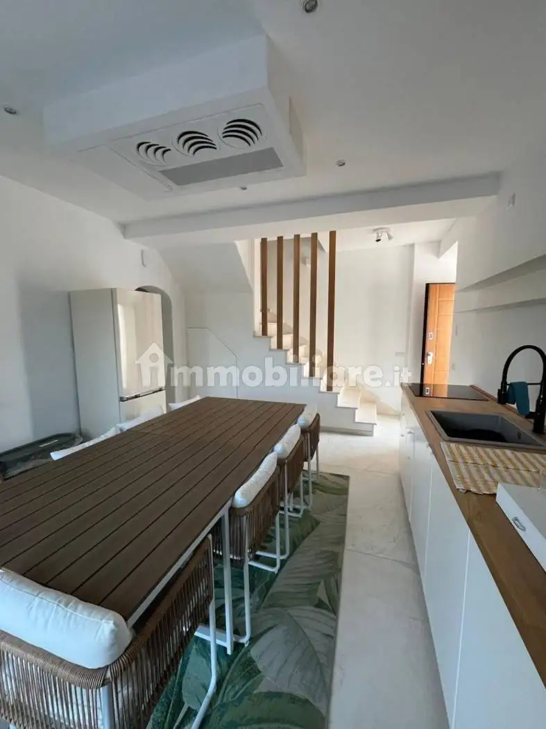 Villa unifamiliare via Mar Tirreno 11, Pittulongu, Olbia - foto 4