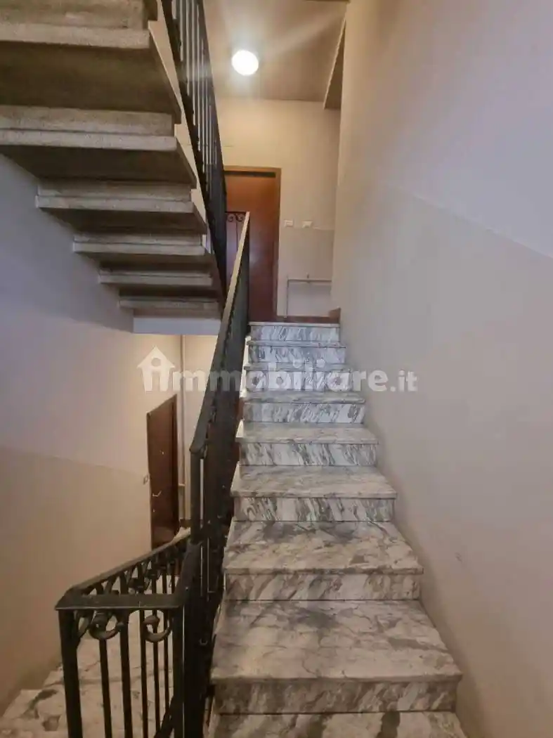 Bilocale da ristrutturare, quinto piano, Corvetto, Milano - foto 2