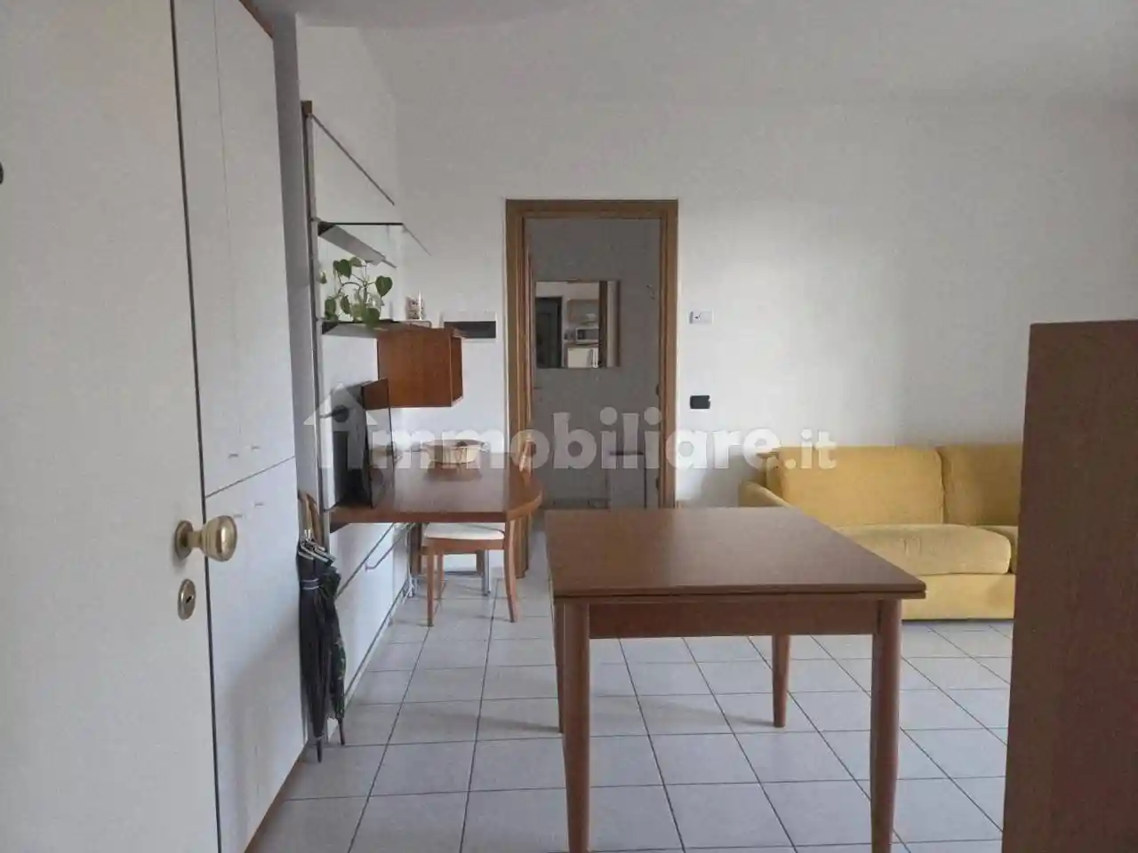 Monolocale via del Lavoro, 46, Cassano Magnago - foto 3