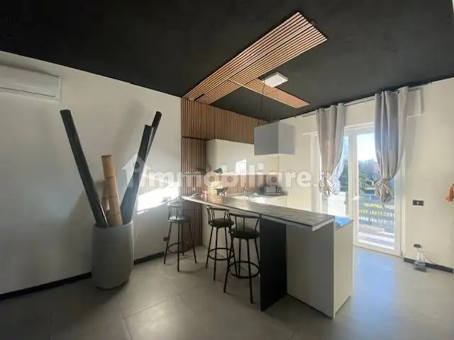 Villa unifamiliare, ottimo stato, 300 m², Cadorago - foto 2