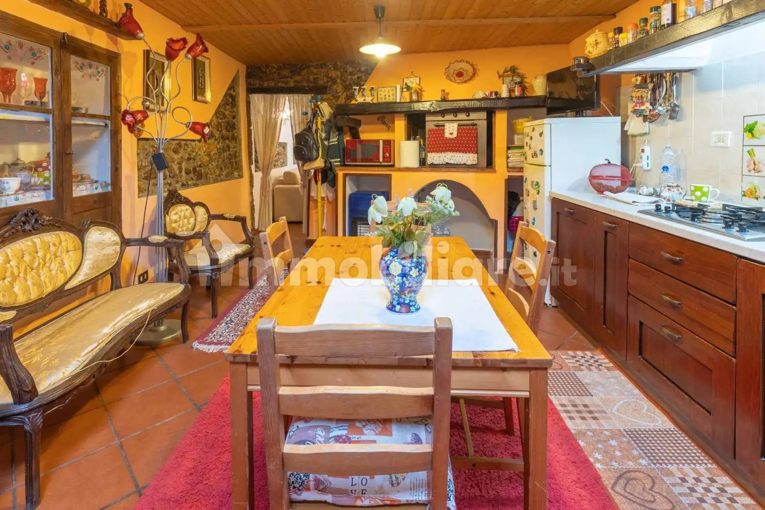 Appartamento in vendita a Toffia