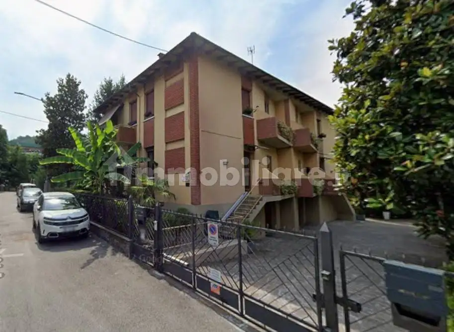 Villa in vendita a Pianoro