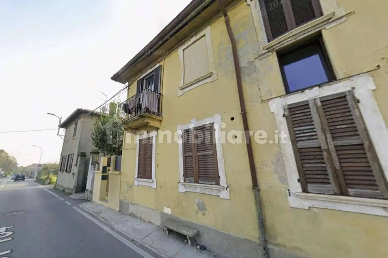 Appartamento in asta a Besana in Brianza