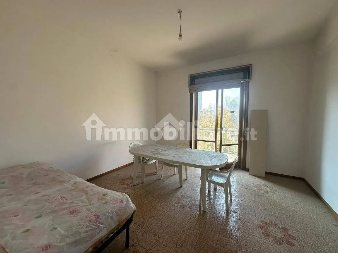 Appartamento via Tagliamento 97, Emanuele II, C. Colombo, Morelli e Silvati, Avellino - foto 3