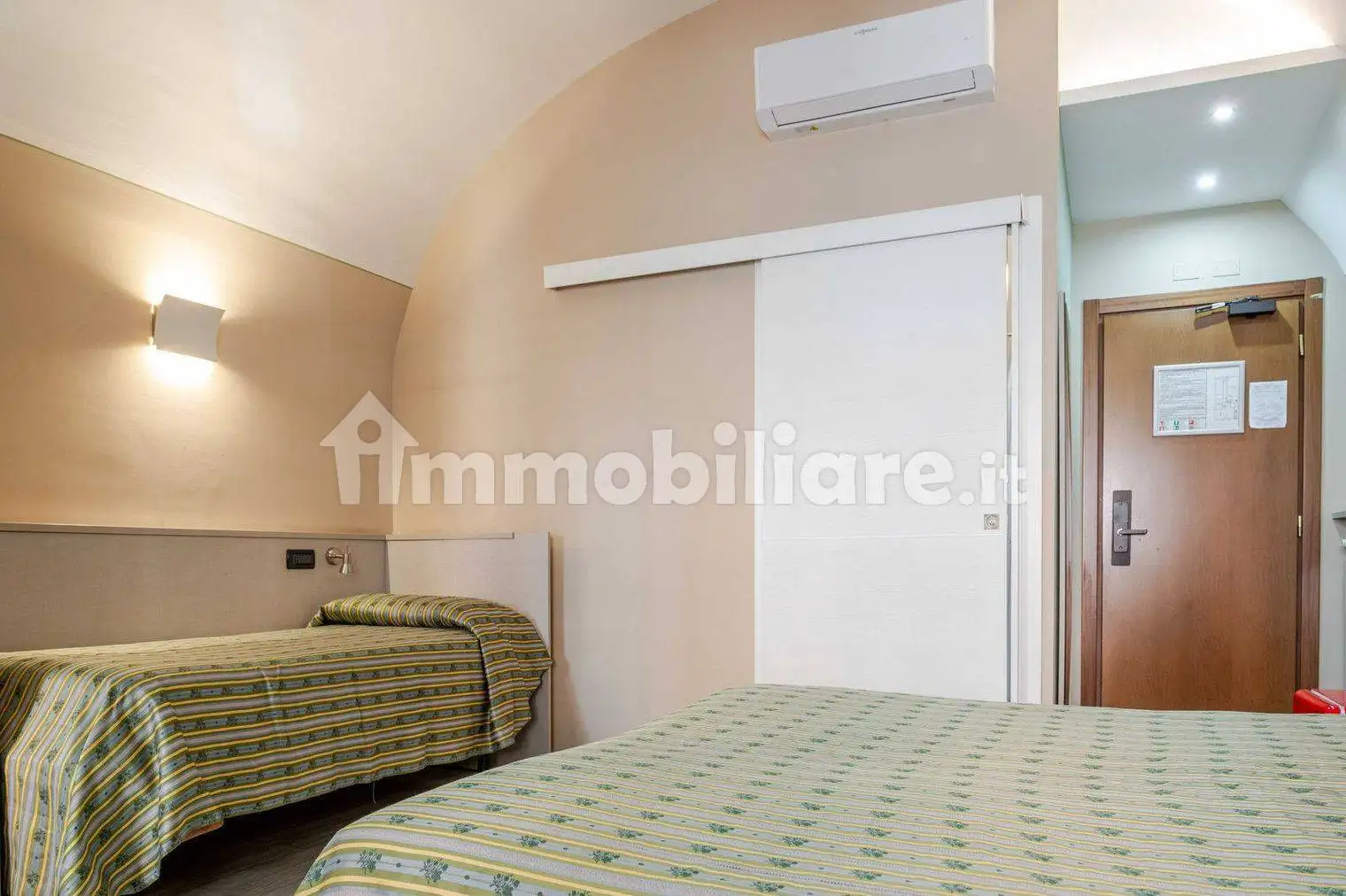 Trilocale via Sottoconvento 15, Centro Città, Ventimiglia - foto 3