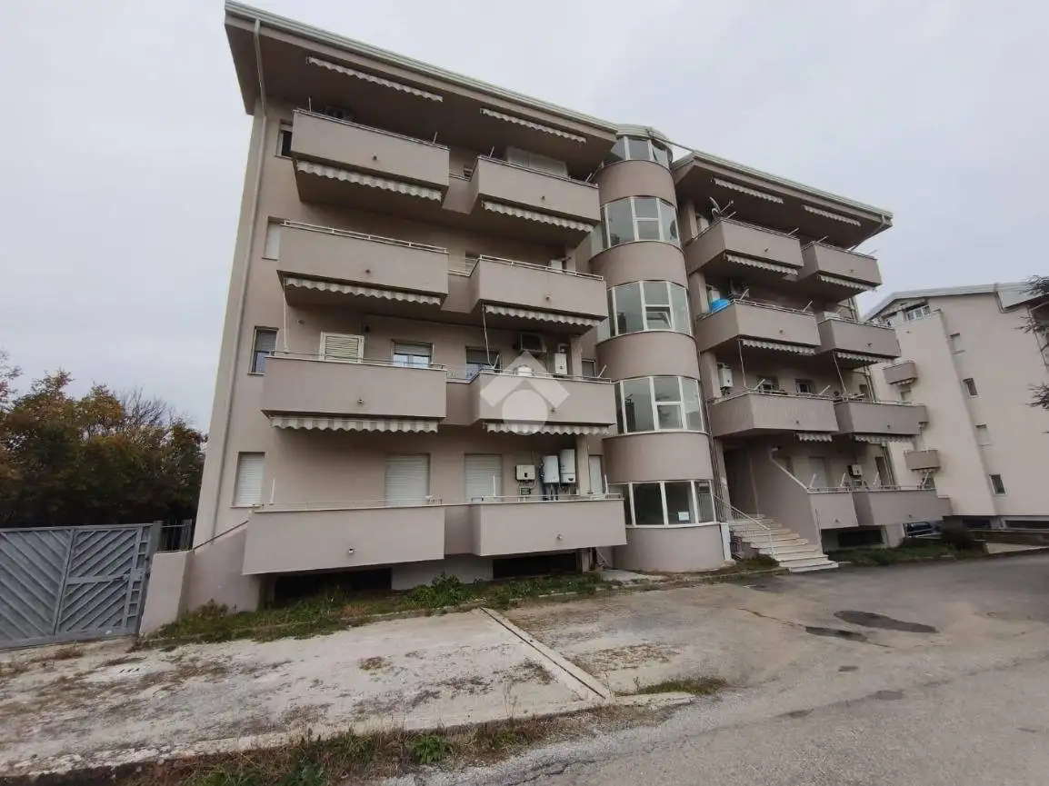 Trilocale via malta 25, Santo Stefano, Rende - foto 2