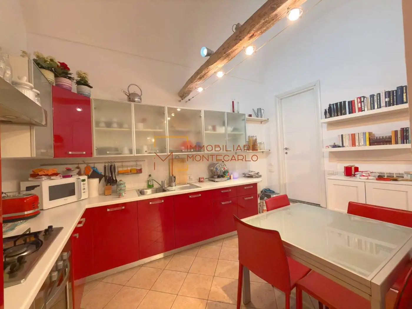 Bilocale via di Mezzo 22, Centro Storico, Sant'Ampelio, Bordighera - foto 2