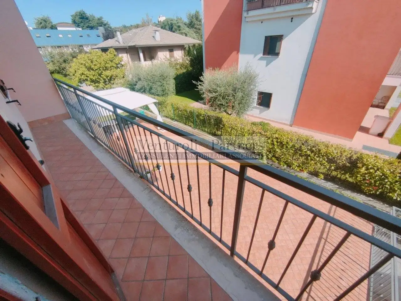 Villa bifamiliare viale San Longhi, Centro, Castiglione delle Stiviere - foto 5