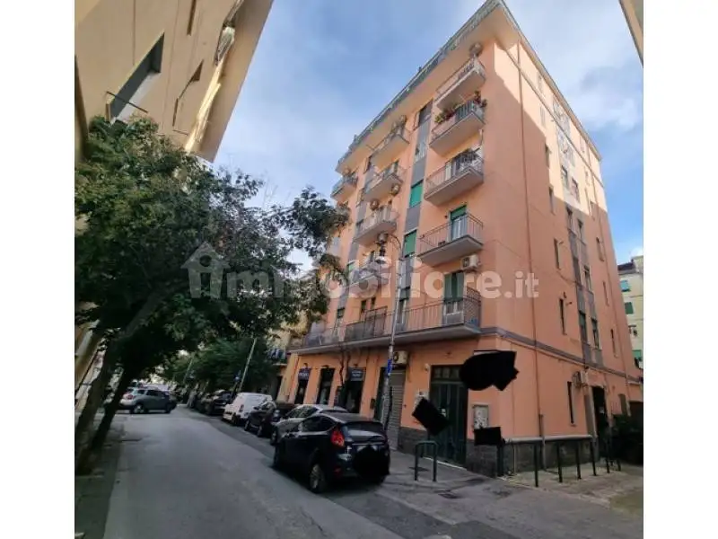 Appartamento in vendita a Salerno
