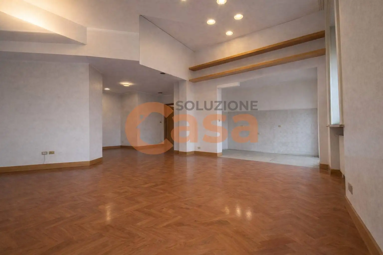 Attico Stradone Farnese, Centro Storico, Piacenza - foto 5