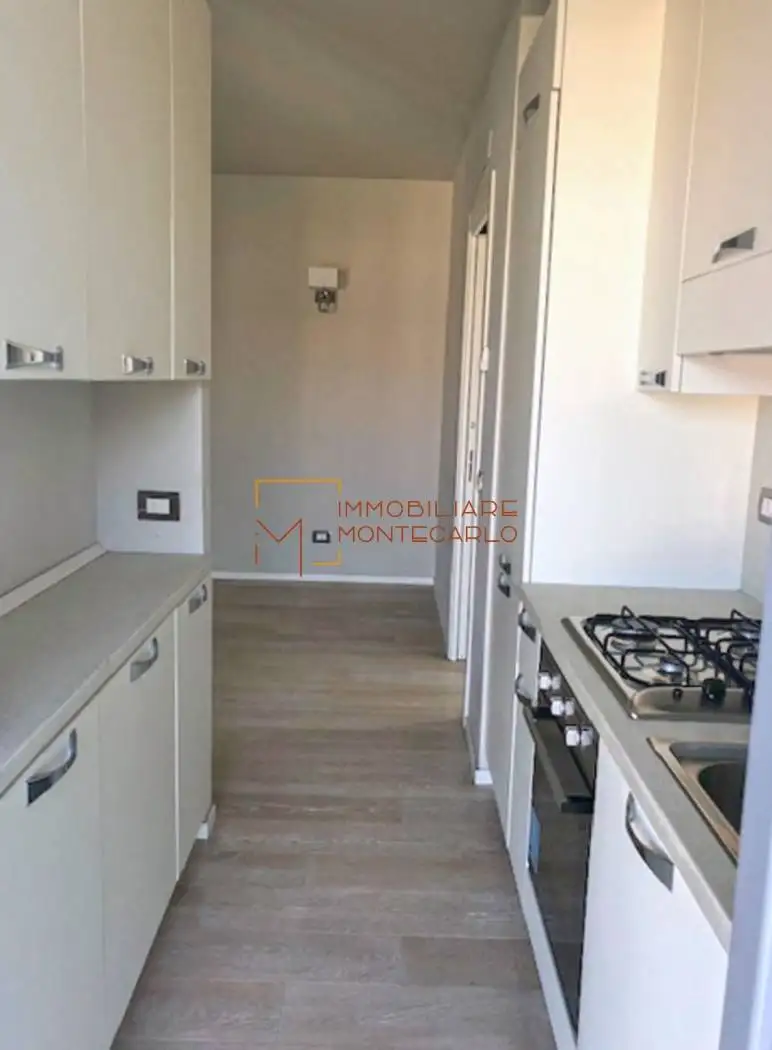 Bilocale via Leopoldo Jung 21, Centro, Bordighera - foto 5