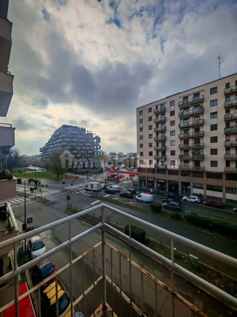 Bilocale viale Carlo Troya 21, Solari, Milano - foto 5