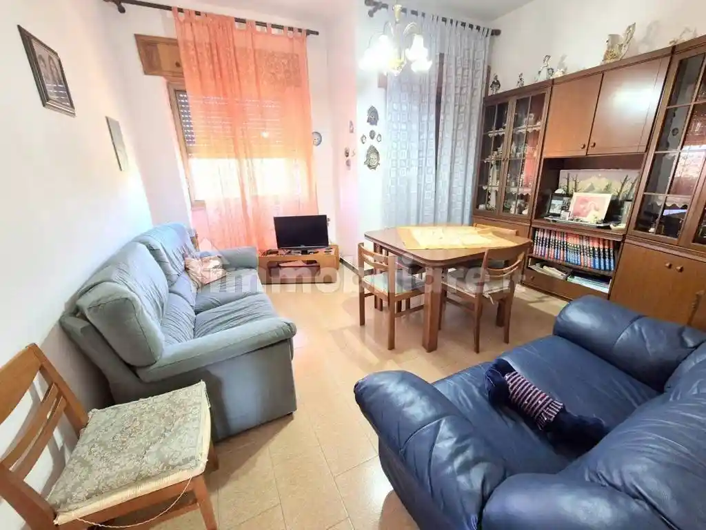 Trilocale via Giovanni Maria Angioj, Centro, Carbonia - foto 3