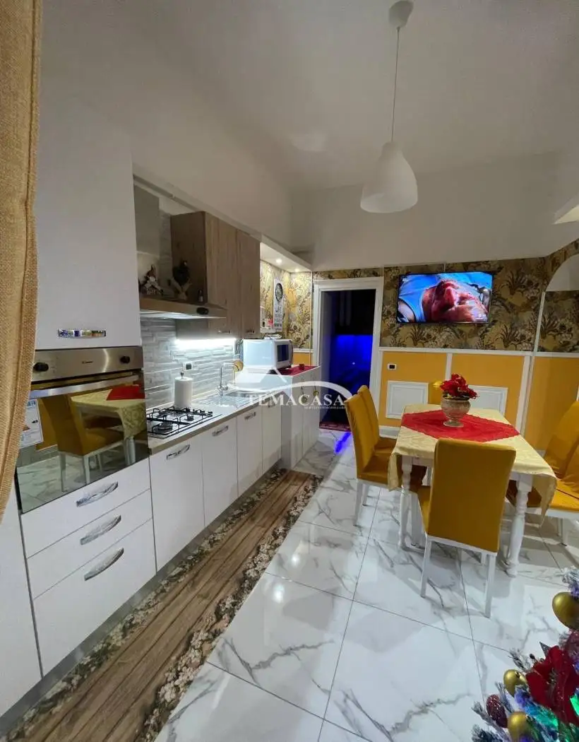 Bilocale via Angelo Compagnone, Lungomare, Pozzuoli - foto 4