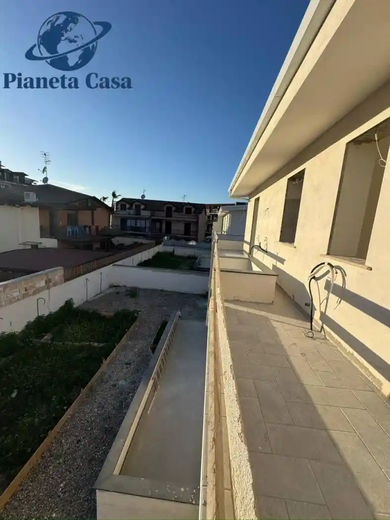 Villa unifamiliare via Carlo Poerio, Calvizzano - foto 5