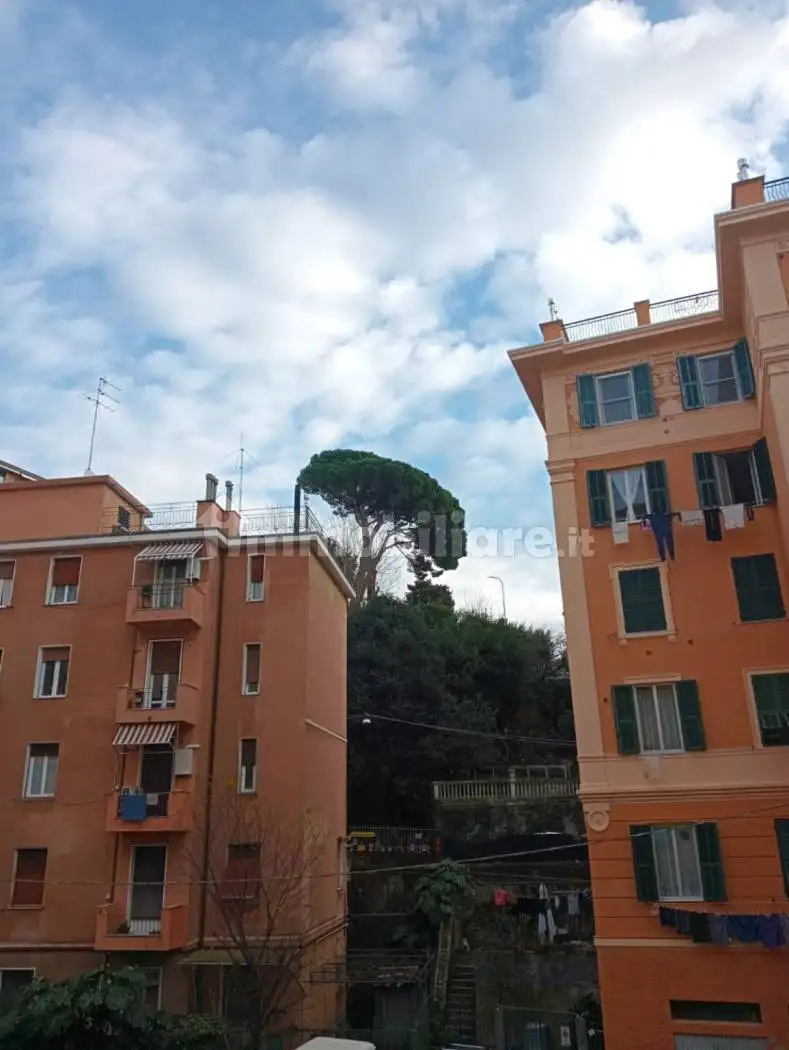 Appartamento in vendita a Genova