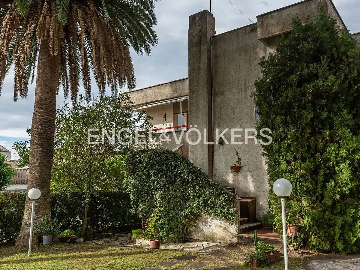 Villa in vendita a Anzio